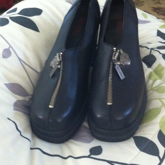 Harley Davidson - Picture 2 of 3