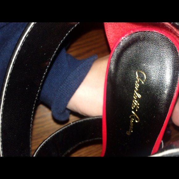 SOLD - Picture 3 of 4