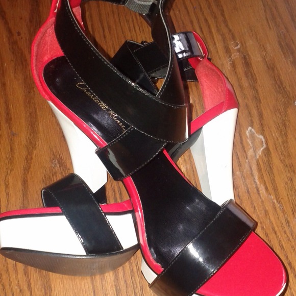 SOLD - Picture 4 of 4