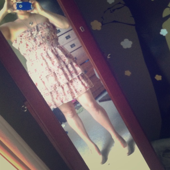 SOLD-PRICED 2 SELL-Floral strapless ruffle dress