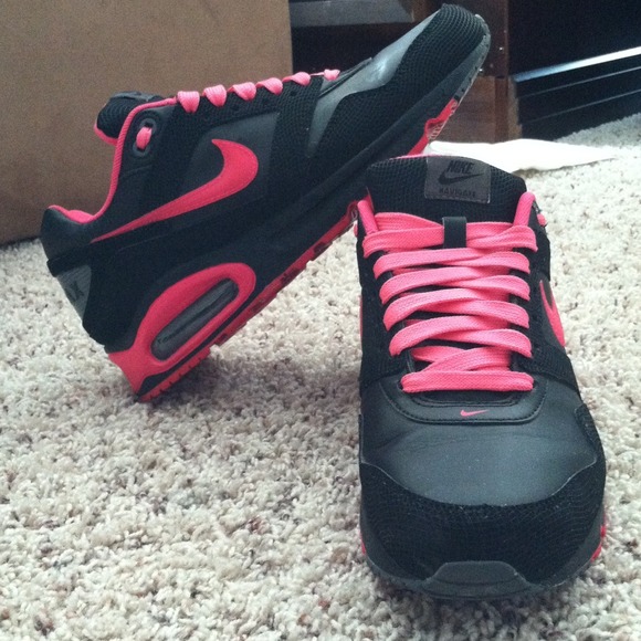 Nike AIRMAX 🔴ON HOLD🔴