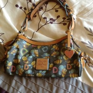 Dooney and bourke bubble bee purse ON HOLD!