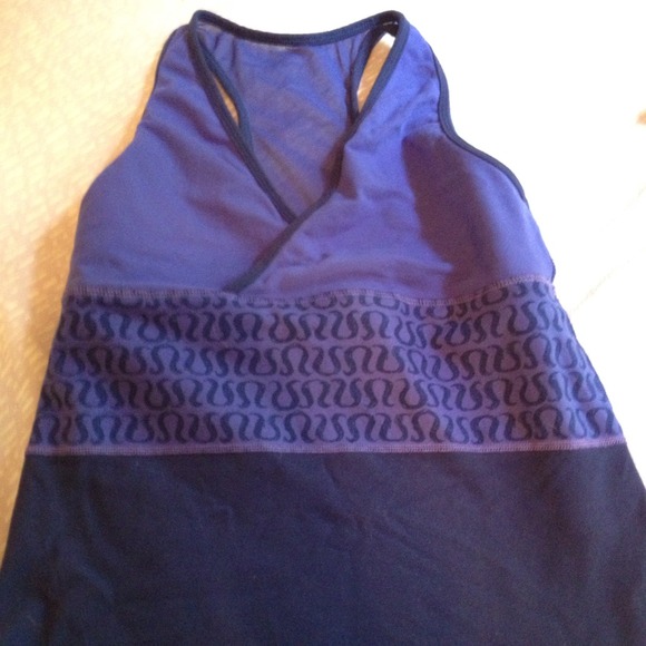 Lulu top REDUCED!!