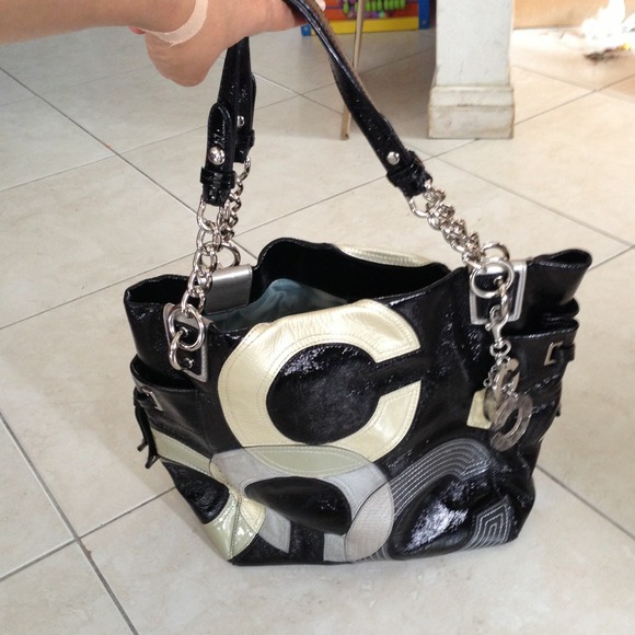 SOLD!!! SOLD!!!! Leather Coach Authentic purse EUC