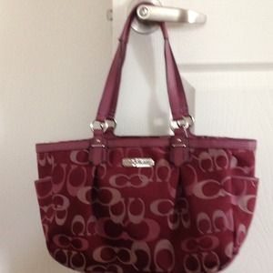 Mauve Coach Optic Signature Tote