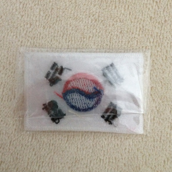 Badge - Picture 2 of 2