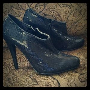 *REDUCED* Charlotte Russe booties