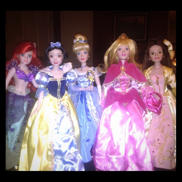 ON HOLD 17" porcelain Disney princess doll
