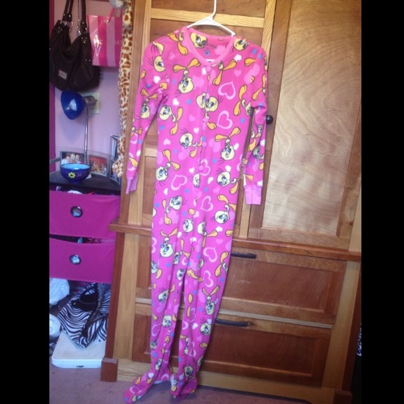 Adult tweety bird footie pajamas