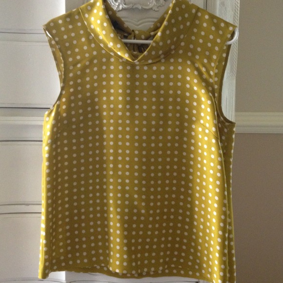 J. Crew Tops - 100% pure silk J Crew sleeveless shell