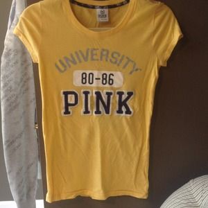 VS Pink t-shirt