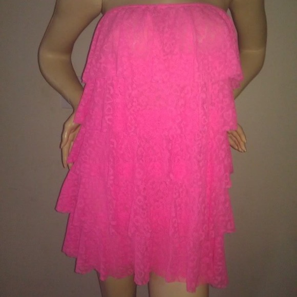 🎀Sold VS HOT PINK RUFFLED COVERUP