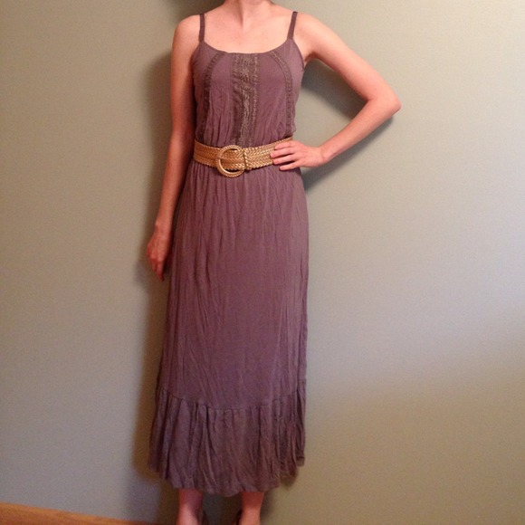 Gray jersey knit maxi dress with lace detail