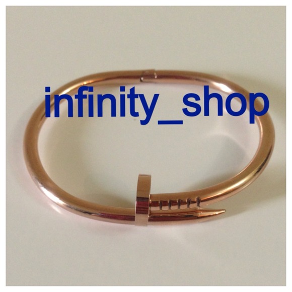 🚫Sold🚫🌺High Quality Nail Bangle🌺