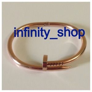 🚫Sold🚫🌺High Quality Nail Bangle🌺