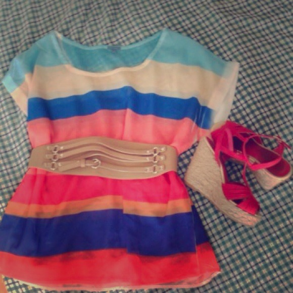 🚫SOLD🚫Colorful shirt ! (: