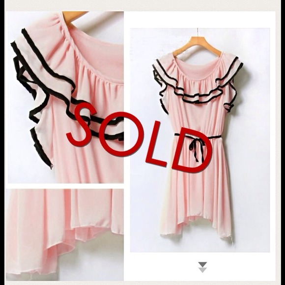 Double collar ruffle sleeve chiffon dress