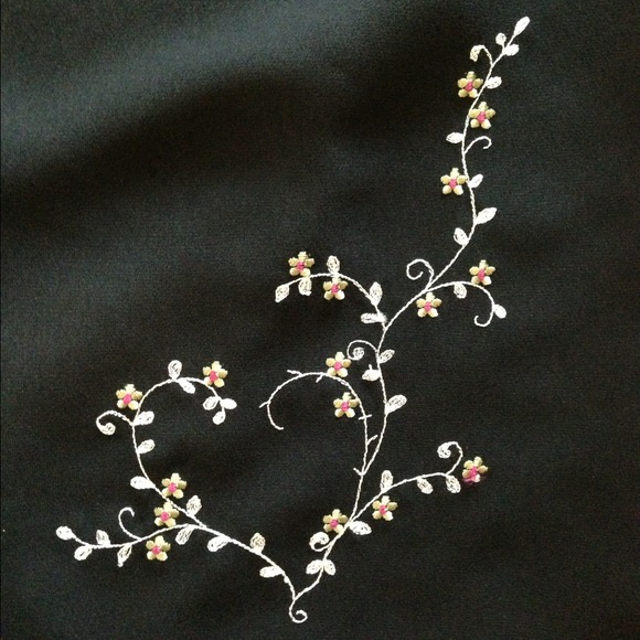 🚫Sold🚫Hillard & Hanson pencil skirt sz 6. Black. - Picture 4 of 4