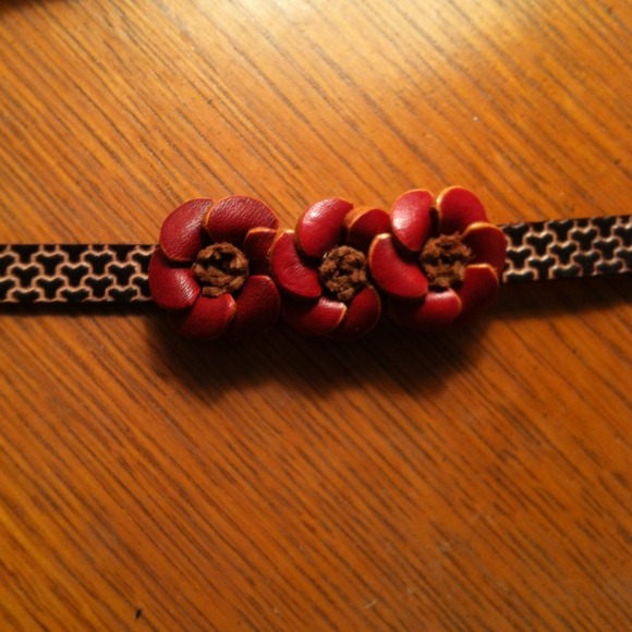 Bracelet - Picture 2 of 3
