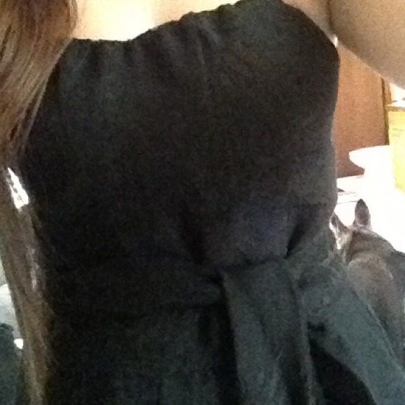 Cute flowy dress, g by guess - Picture 2 of 4