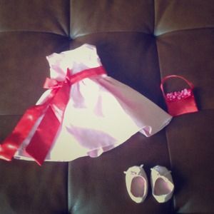 Fits American girl dolls