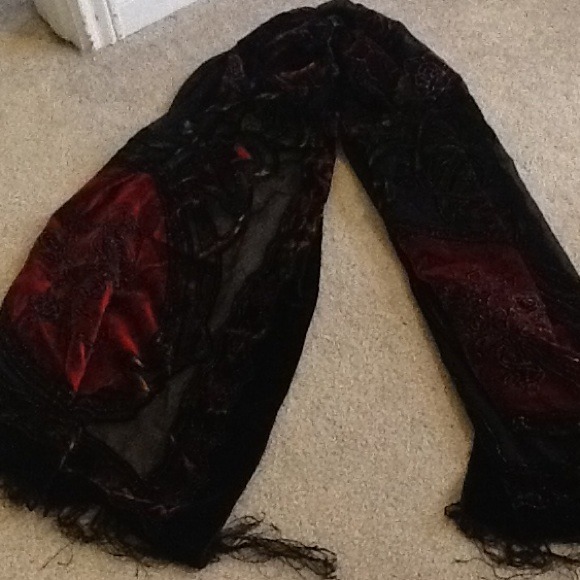 Velvet wrap/scarf