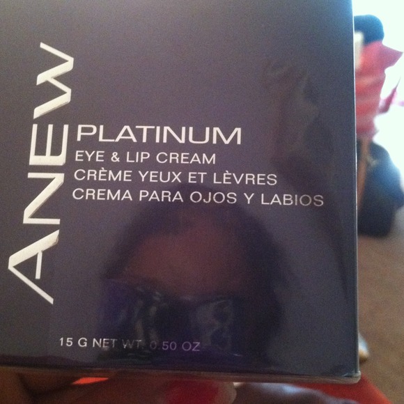 Cleanser & eye cream - Picture 4 of 4