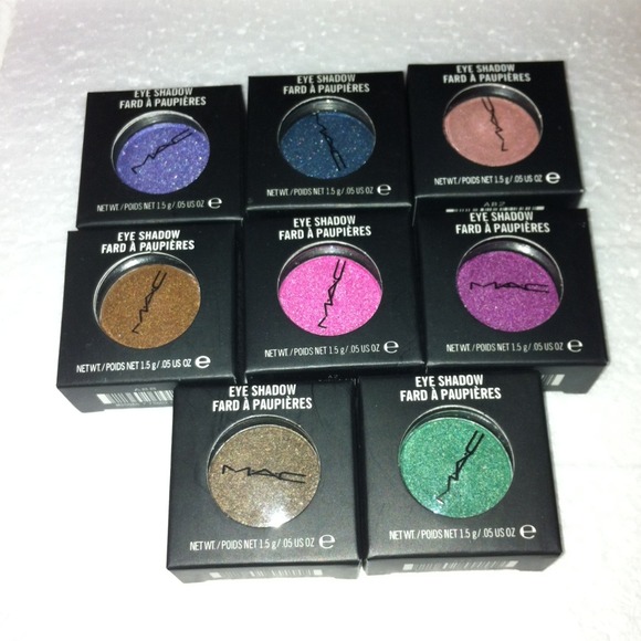💢SOLD💢MAC eyeshadow - Picture 1 of 1