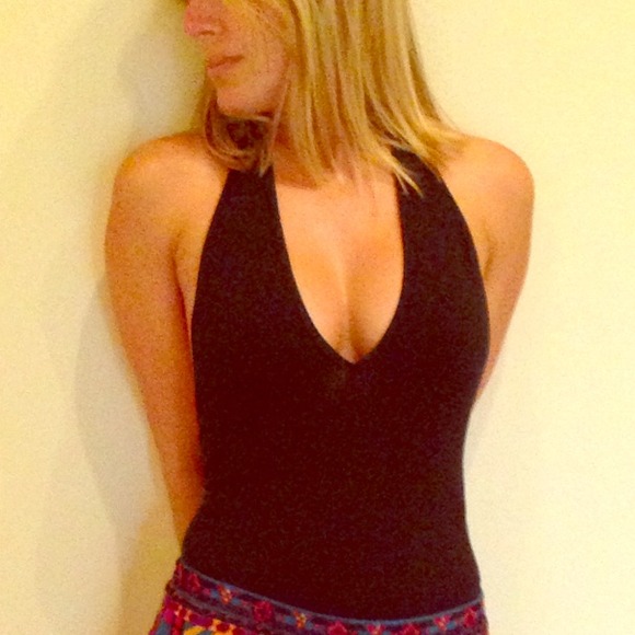 Deep V Bodysuit. True Beauty!!!