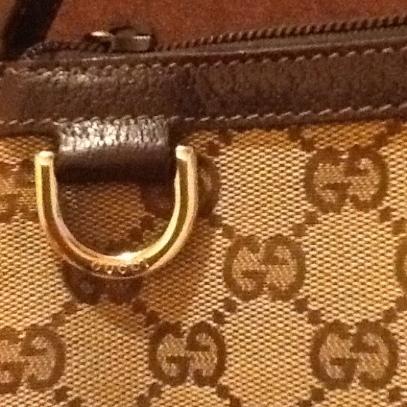 Gucci bag been worn once or twice authentic - Picture 2 of 4