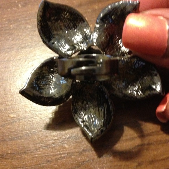 Cute sequince ring - Picture 3 of 3