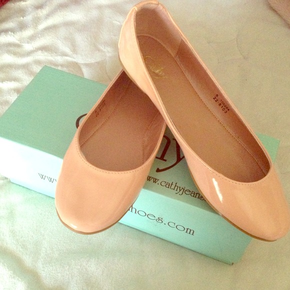 Cathy Jean Flats