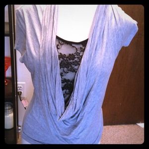 ❌SOLD❌Grey cowl neck top