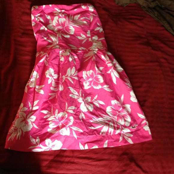 Hollister strapless dress