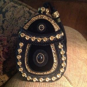 Mary Francis collector purse