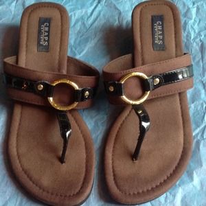 🌺TRADE🌺 Chaps brown canvas sandal w/shiny detail