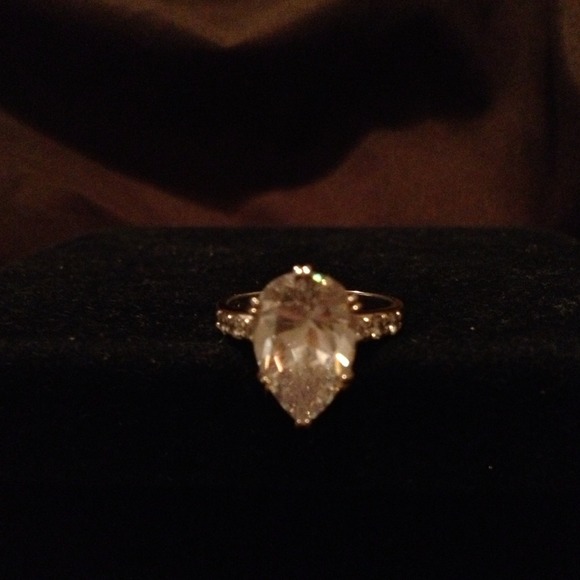 ✨TRADED✨Gold tone ring
