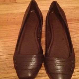 Brown flats. Size 7