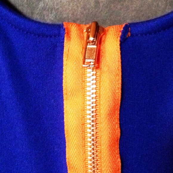 Peplum crop top - Picture 2 of 2