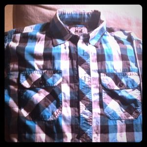 Young Men's long sleeved shirt.