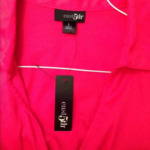 Dressy, strong pink, blouse! - Picture 2 of 3