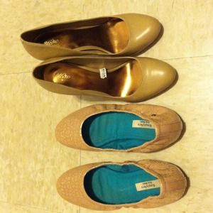 Bundled shoes---RESERVED!!!