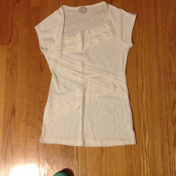 ❌TRADED❌Anthropologie cream ruffled blouse nwot