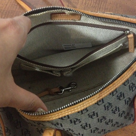 Dooney & Bourke Handbag - Picture 3 of 4