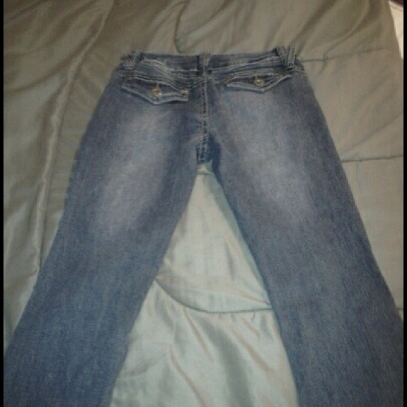 Jeans!! REDUCED $5!! - Picture 2 of 2