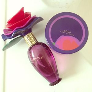 💜Marc Jacobs Lola