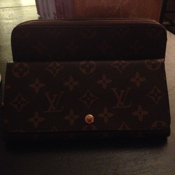 Bundle wallets