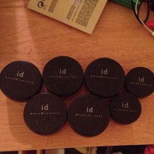 Set of 7 Bare Minerals makeup (Reserved)