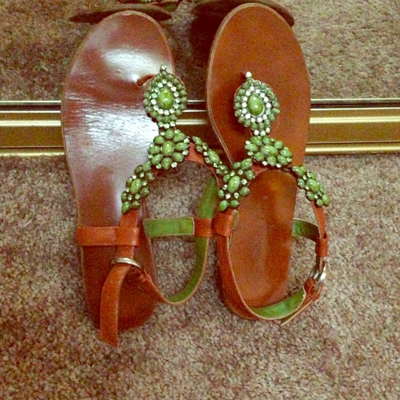 Isabella Fiore sandals with Green gems