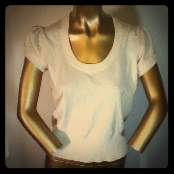 SOLD SOLD Scoop neck cream top